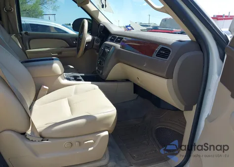 2009 GMC Yukon Slt z USA, uszkodzony, nr VIN 1GKFC33J89R258223